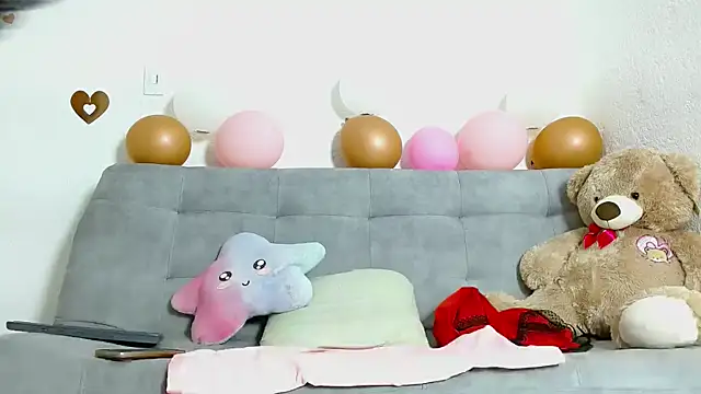 Baby Lovehot 1 online show from July 18, 3:14 pm