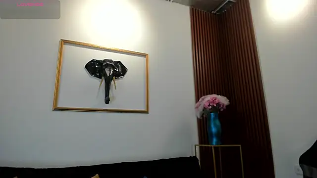 Zayda 1 online show from October 20, 7:06 pm