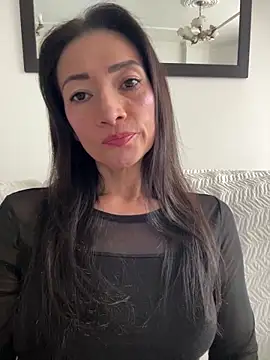 Yulia sx online show from April 5, 9:14 pm