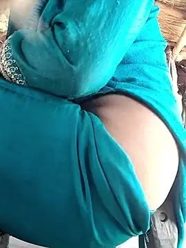 Miss Ayesha online show from April 7, 4:47 am