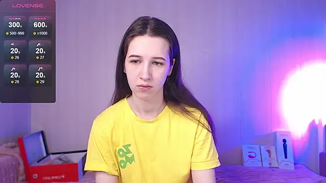 ur kitty   online show from December 19, 10:07 am