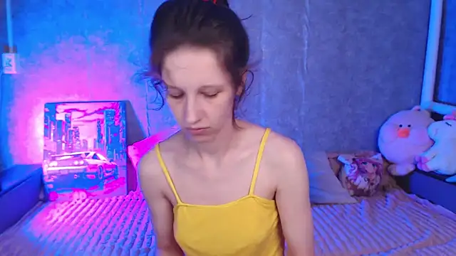 ur kitty   online show from August 5, 5:08 pm