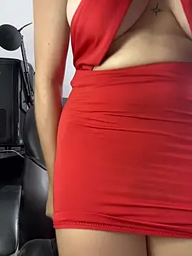 dakota le online show from April 15, 7:58 pm