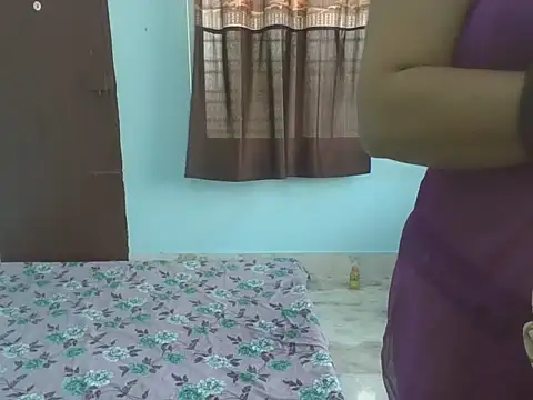 hot-saniya01 online show from February 20, 7:21 am