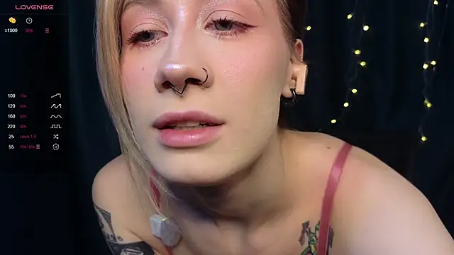 christy memeow online show from April 13, 1:45 pm