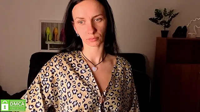 annakillianox online show from March 23, 12:33 pm