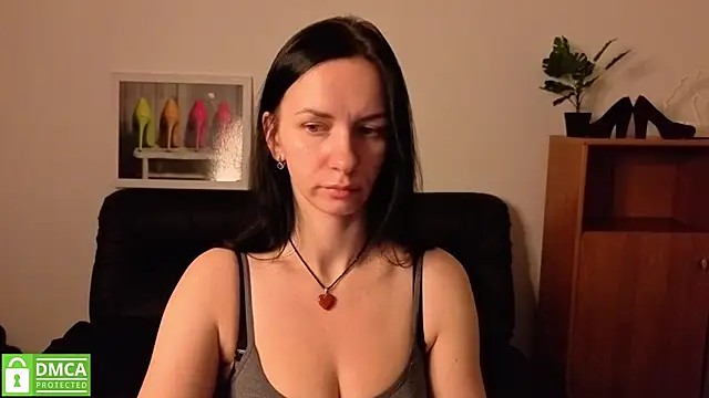 annakillianox online show from May 14, 5:35 am