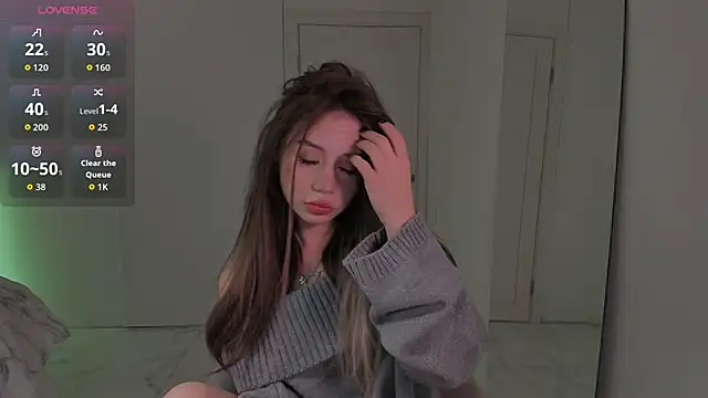 KellyBarton online show from September 14, 9:45 pm