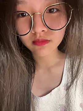 Krixxi22 online show from February 27, 6:30 pm