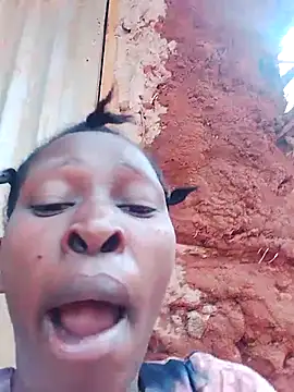 LOVELY-2BERRY online show from December 20, 7:45 am