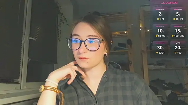 monlight  dana online show from November 8, 4:01 pm