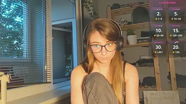 monlight  dana online show from September 20, 4:49 pm