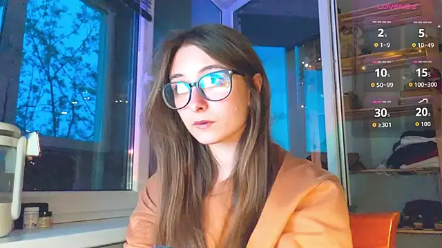 monlight  dana online show from April 19, 6:21 pm