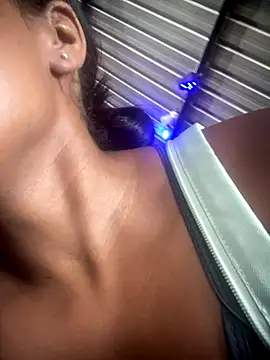 Berry Bans online show from December 15, 5:18 pm