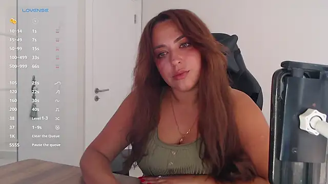  Just a queen 3 online show from June 23, 7:28 am