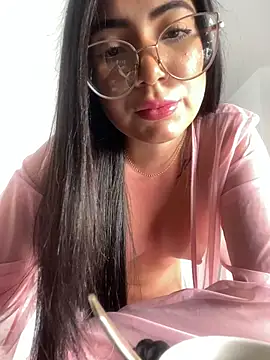 Mia 222 online show from March 15, 12:18 pm