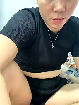 Baby-bigtits online show from October 21, 10:41 am