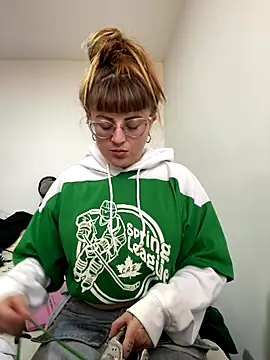 tekila   online show from November 15, 7:48 pm