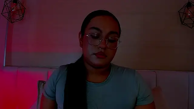 ellamontoya online show from January 14, 12:32 pm