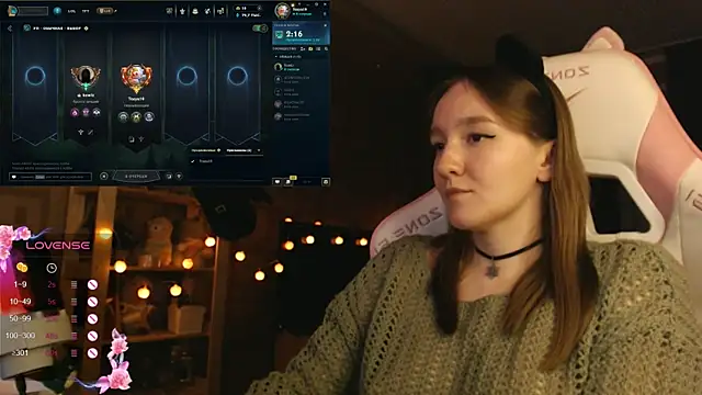 MoonlishSiren online show from October 29, 8:44 pm