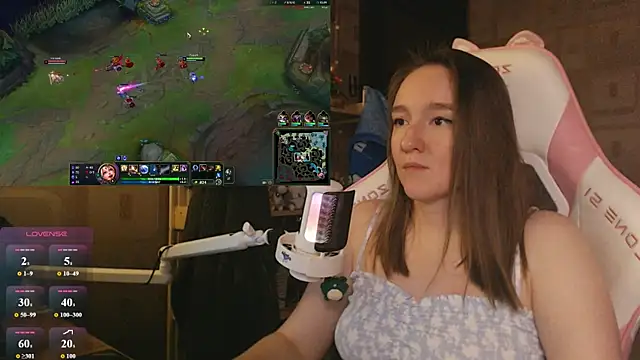 MoonlishSiren online show from June 13, 9:34 pm