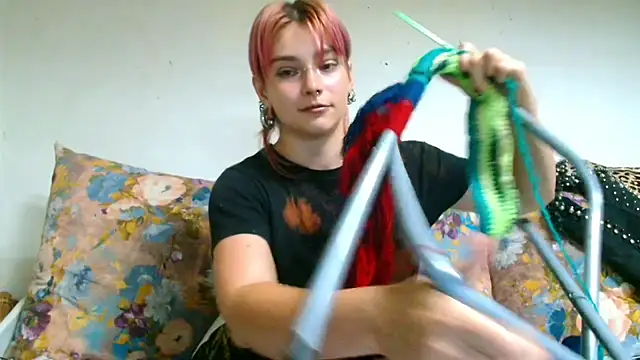 Sophie Bell online show from July 10, 6:41 pm