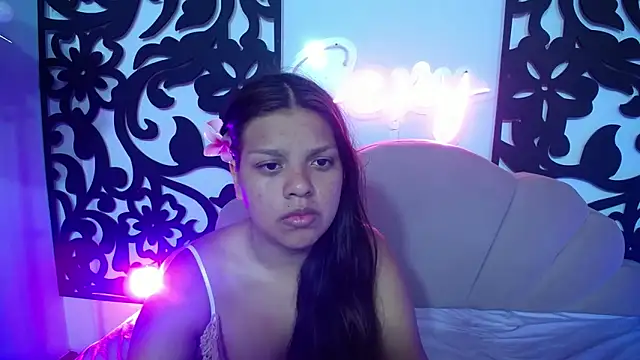 your little naughty1 online show from November 19, 2:00 am