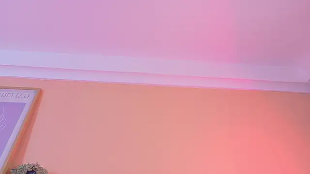 KendalMilleer online show from January 11, 11:15 am