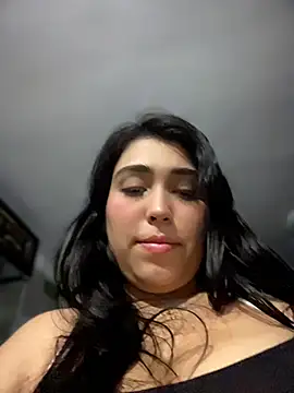 emma  cute   online show from April 16, 11:32 am