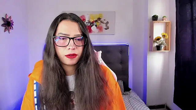 paula kawaiifu  online show from September 19, 2:05 pm