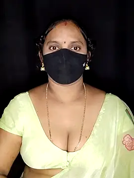 vintage-vibs online show from April 1, 6:27 pm