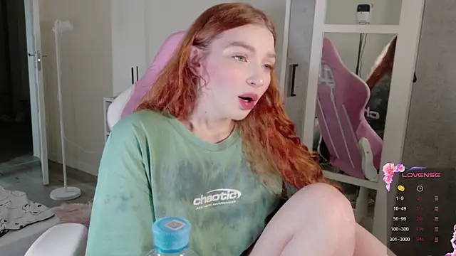 cinnabon girls online show from December 18, 2:38 am