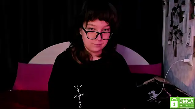 dreamgirllovee online show from November 1, 1:54 am