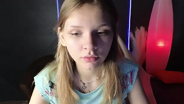 LitaBrom online show from September 23, 1:48 am