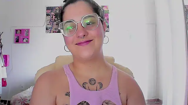 thaisanty online show from April 2, 12:46 pm