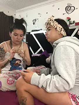 1lovelygirls online show from October 31, 12:53 pm