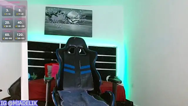 -MiaKitty- online show from March 26, 4:09 pm