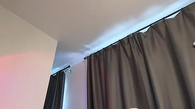  eva queen online show from May 31, 2:01 pm