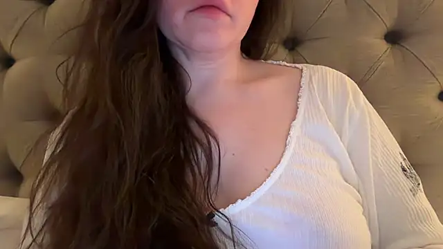 Sandysecret online show from May 7, 8:01 pm