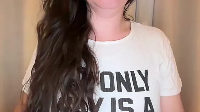 Sandysecret online show from June 10, 8:40 pm