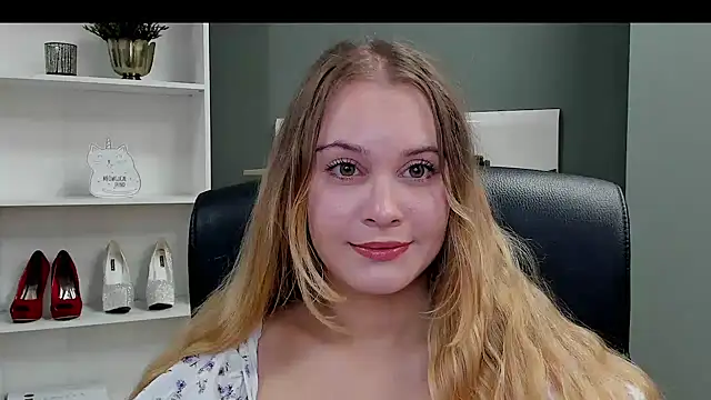 kitty valeria online show from September 17, 8:51 pm