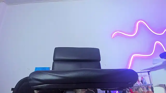 mistres sammy online show from October 28, 9:08 pm