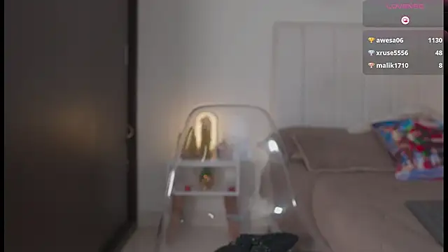 Madison evans1 online show from December 4, 6:15 am