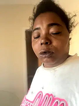 JCCaramelbarbie1 online show from November 21, 1:35 pm