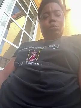 JCCaramelbarbie1 online show from April 5, 1:54 pm