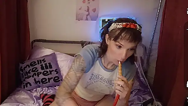 cassiemichellexx online show from June 16, 8:37 am