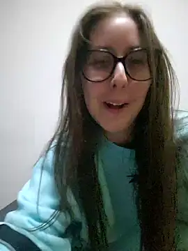 Snapshot of Sarah459 chatting on September 9, 8:08 pm Sarah459 online show from September 9, 8:08 pm