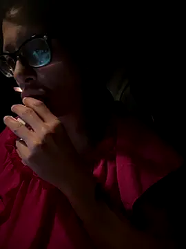 myloveforyouu online show from October 11, 11:14 am