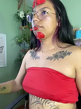 Ivann4 online show from September 18, 11:58 pm