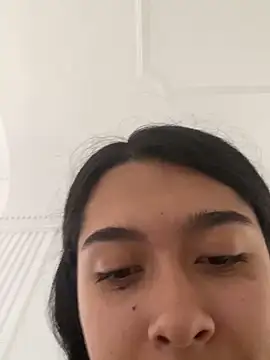 SweetLatiin  online show from November 10, 8:59 pm